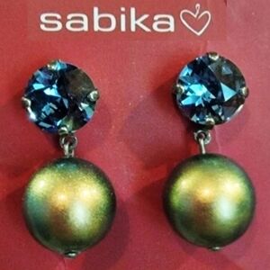 #Sabika Winter 2020 Organic Manhattan Drops Sapphire Crystal, Frosted Gold/Green